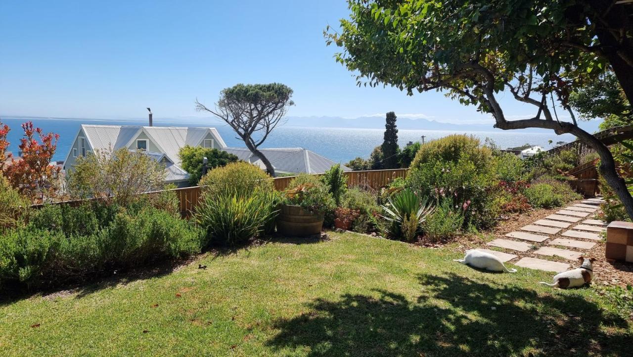 Mariner Guesthouse & Villa Simon's Town Exterior photo