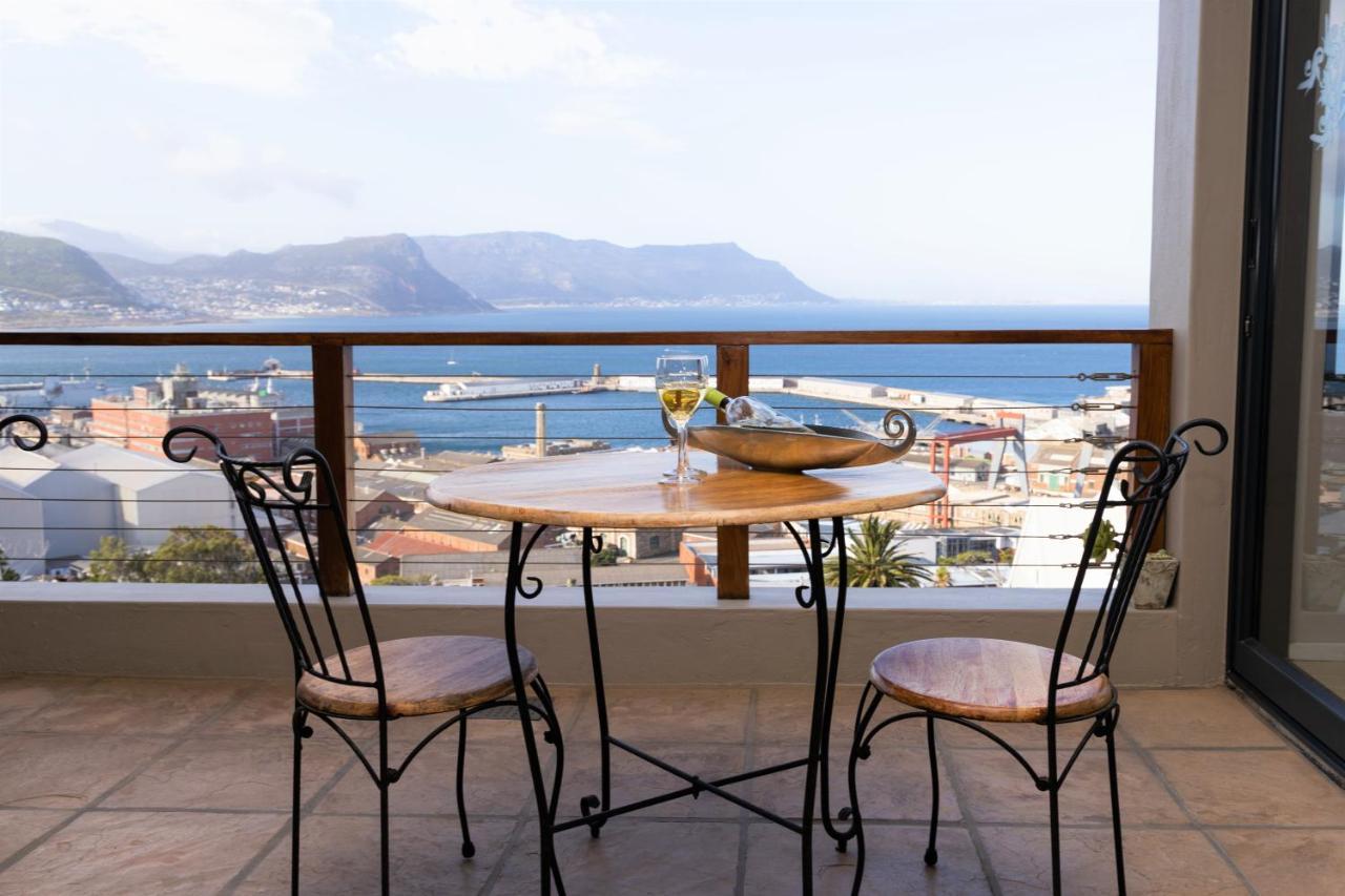 Mariner Guesthouse & Villa Simon's Town Exterior photo